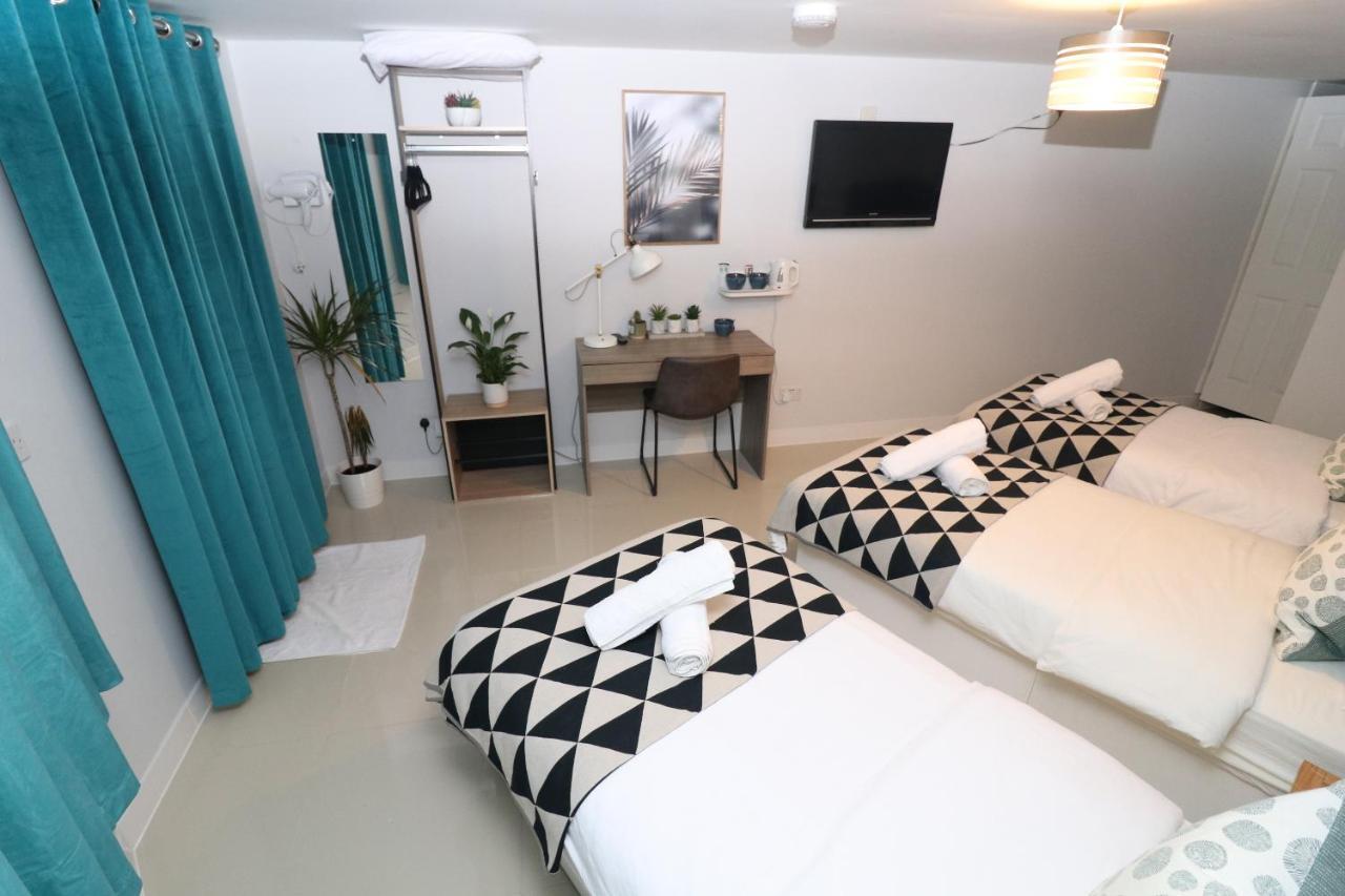 The Spinney Guest house 3*